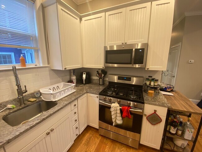 183 River St unit 1, Cambridge, MA 02139 - photo 4
