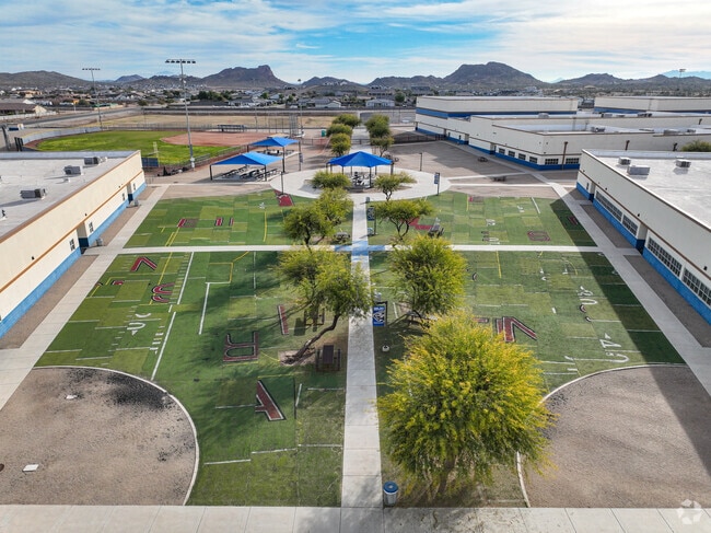 San Tan Foothills High School encourages students to explore their interests.