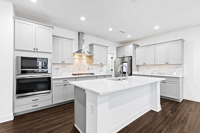 7011 Pickett Place, Carmel, IN 46033 - photo 6