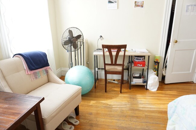 159 Kelton St unit 35, Allston, MA 02134 - photo 4