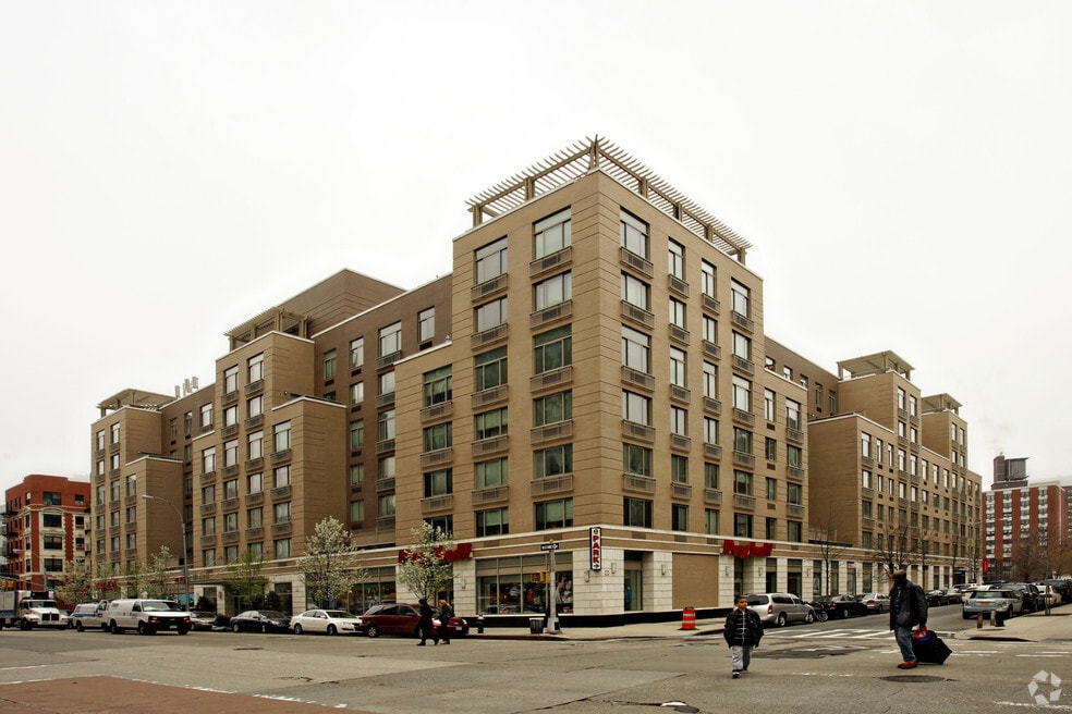 The Aspen, New York, NY 10029 - photo 1