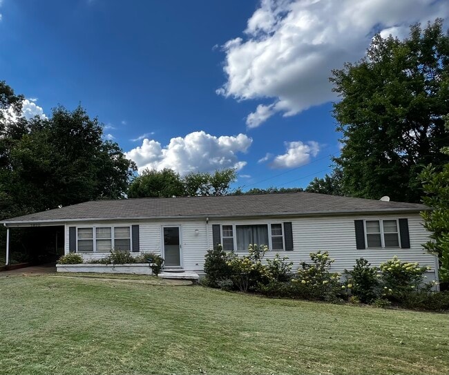 5820 7th Ave S, Birmingham, AL 35212 - photo 2