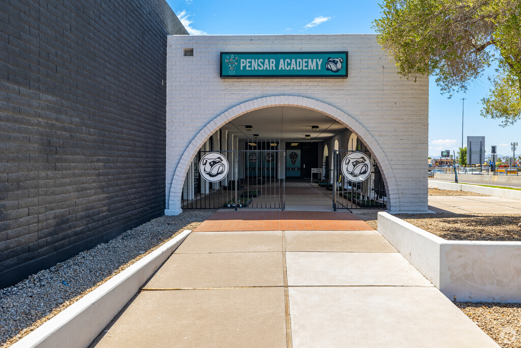 Students explore boundless possibilities at Pensar Academy in Alhambra.