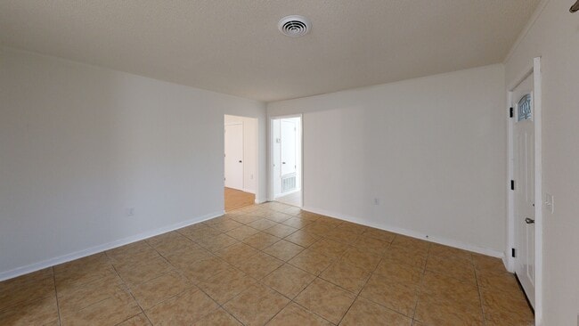 4628 Redstart Dr, Gulfport, MS 39501 - photo 2