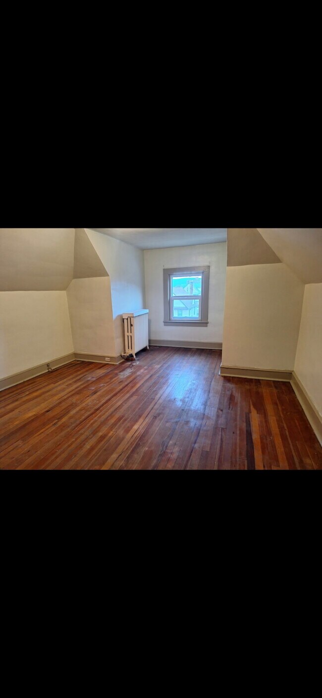540 Wheeler Ave unit 3rd floor, Scranton, PA 18510 - photo 6
