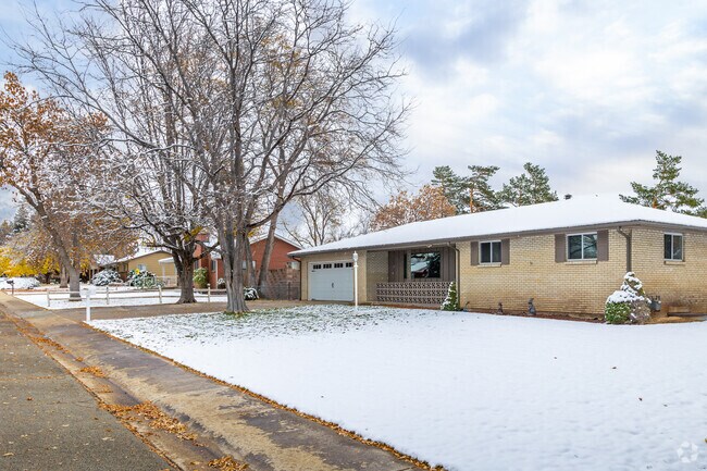 Ranch homes line the streets in the Terry Lake neighborhood.