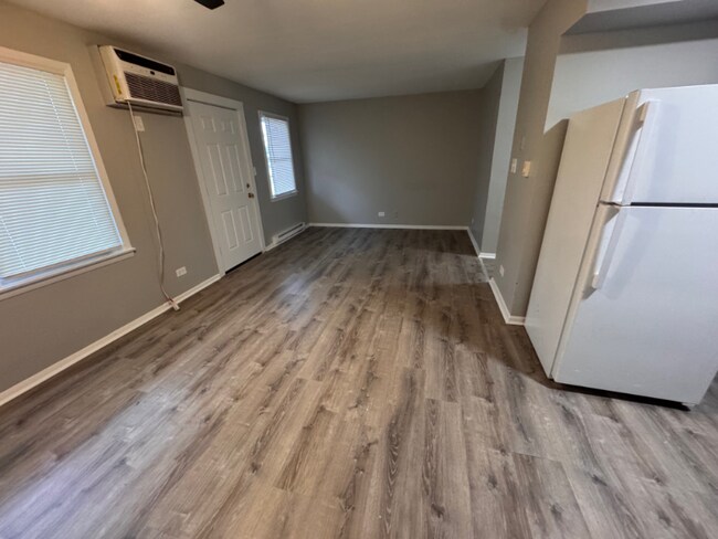 474 W 14th Place unit 8, Chicago Heights, IL 60411 - photo 4