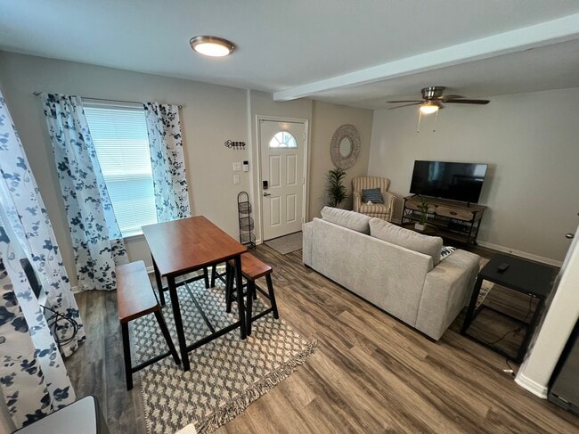 Living/Dining
