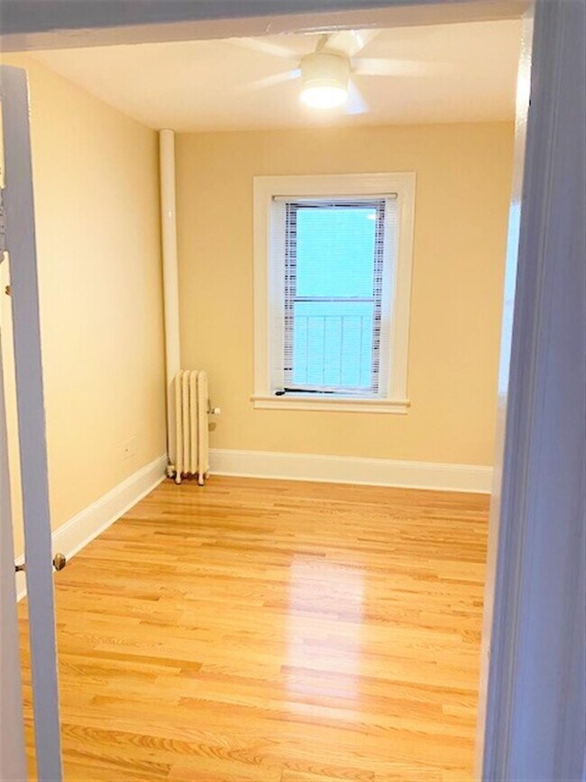 878 Massachusetts Ave unit 6, Cambridge, MA 02139 - photo 7