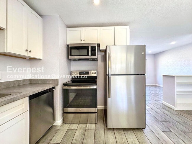 2755 N Humboldt St, Denver, CO 80205 - photo 2