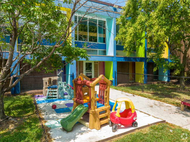 KIPP Endeavor Academy serves students from Kindergarten to 9th grade.