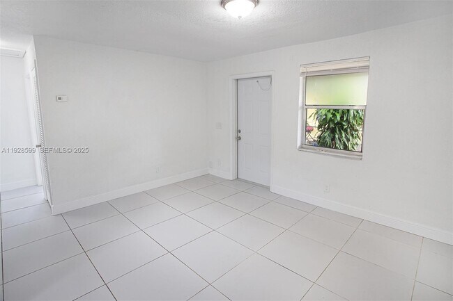 2681 NW 15th St, Fort Lauderdale, FL 33311 - photo 5