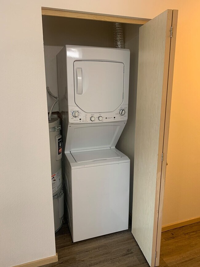 North Park Villa, Seattle, WA 98133 - photo 5