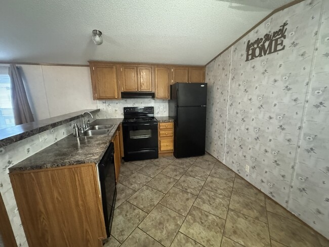 65188 Highway 1058 unit 5, Roseland, LA 70456 - photo 6