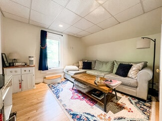 22 Marblehead St Unit 2, North Andover, MA 01845