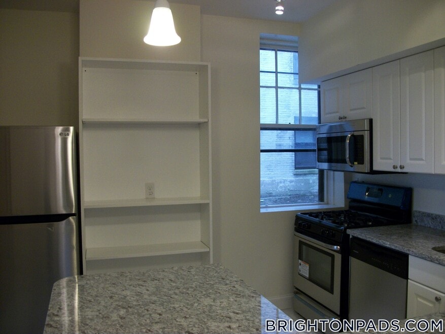 2001 Commonwealth Ave unit 5, Boston, MA 02135 - photo 1