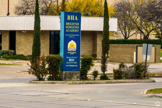 Brighter Horizons Academy is a Pre-K through 12 Islamic college preparatory in Garland, TX.