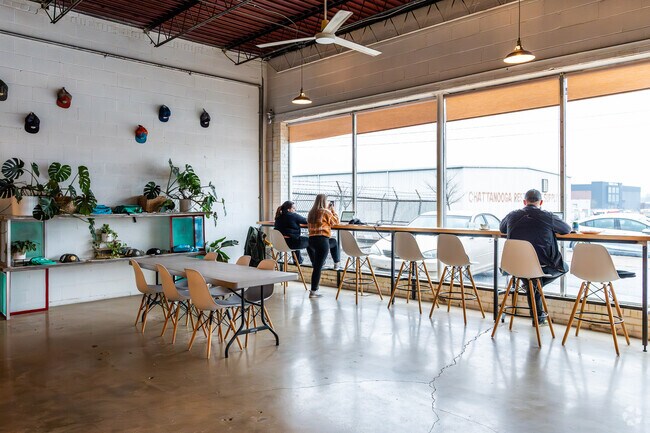 Burlaep Print and Press serves up coffee and local prints for residents in the Arts Districts.