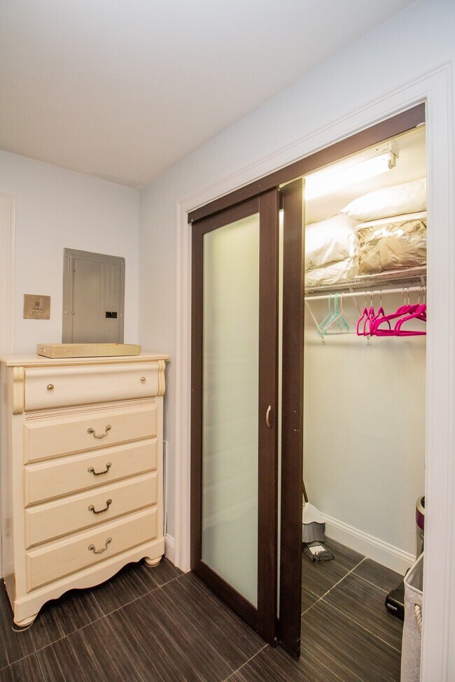 24 Hancock St unit 2, Boston, MA 02114 - photo 7