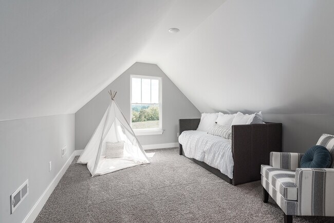 8021 Palermo Trail unit 38251292, Speed, IN 47172 - photo 2