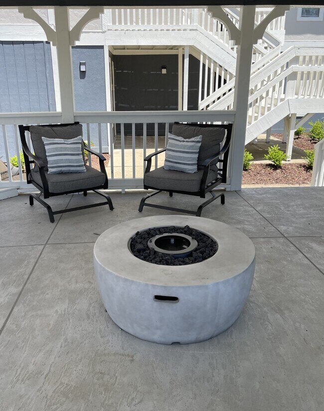 The Pointe at East River Place, Jackson, MS 39202 - photo 6