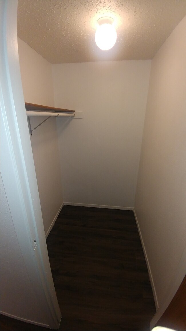 Williston Estates, Williston, ND 58801 - photo 6