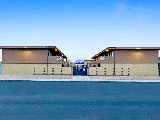 1704 Fairfield Ave unit 21, Las Vegas, NV 89102 - photo 3