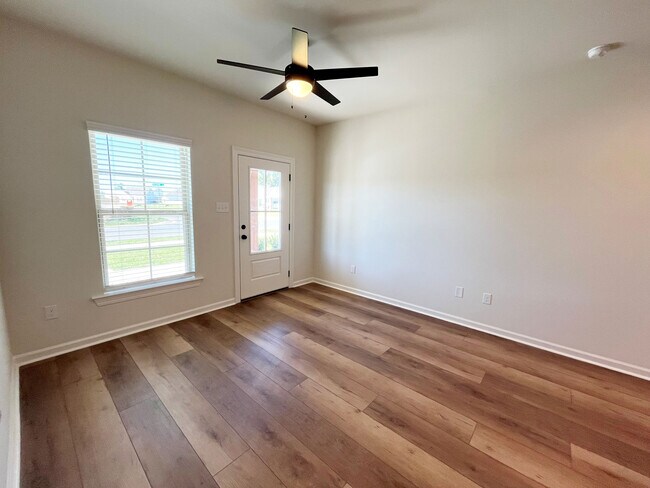 112 Yorktown Ct, Lafayette, LA 70507 - photo 4