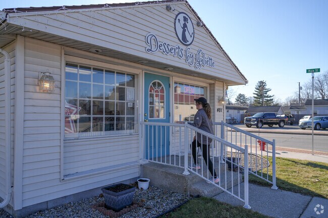 Desserts by Juliette is a locally owned bakery in Porter County that the locals love.