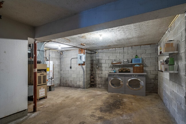 Dakota Ridge, Akron, OH 44310 - photo 7