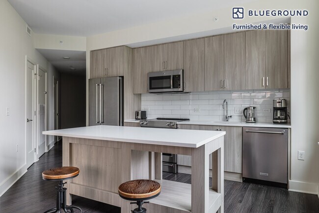 4901 Montgomery Ln unit FL2-ID974, Bethesda, MD 20814 - photo 6