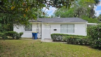962 Cornwallis Dr, Jacksonville, FL 32208