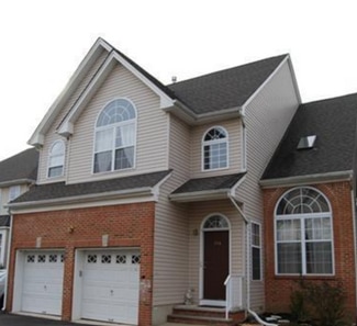 704 Heron Ct, North Brunswick Township, NJ 08902
