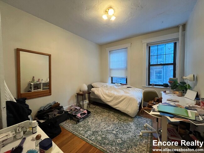 1412 Commonwealth Ave unit 8, Brighton, MA 02135 - photo 6