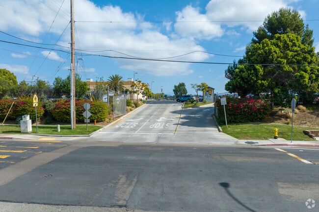A view of the entrance to High Tech High Mesa from the street.