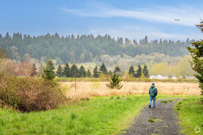 Green River Natural Resources Area in O'Brien draws folks to enjoy trials and birdwatch.