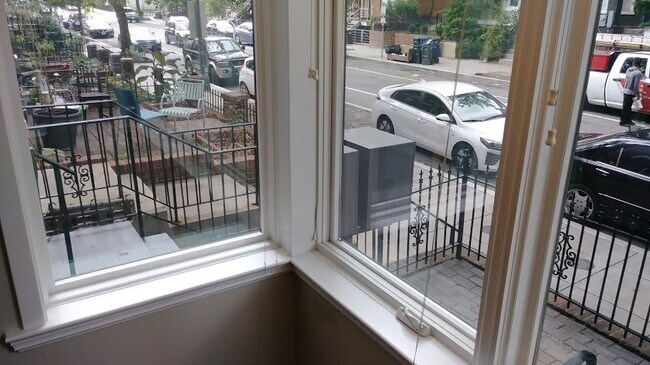 1425 5th St NW unit 1, Washington, DC 20001 - photo 3