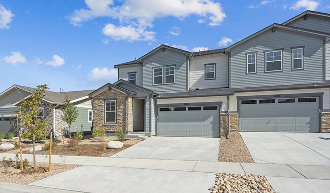 6586 N Nepal St, Aurora, CO 80019 - photo 2