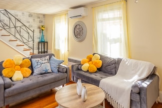 85 Beach Rd, Winthrop, MA 02152