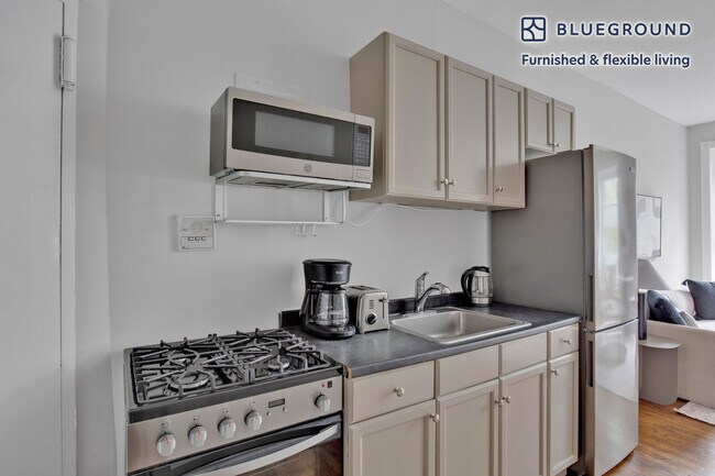 51 Leroy St unit FL2-ID888, New York, NY 10014 - photo 5