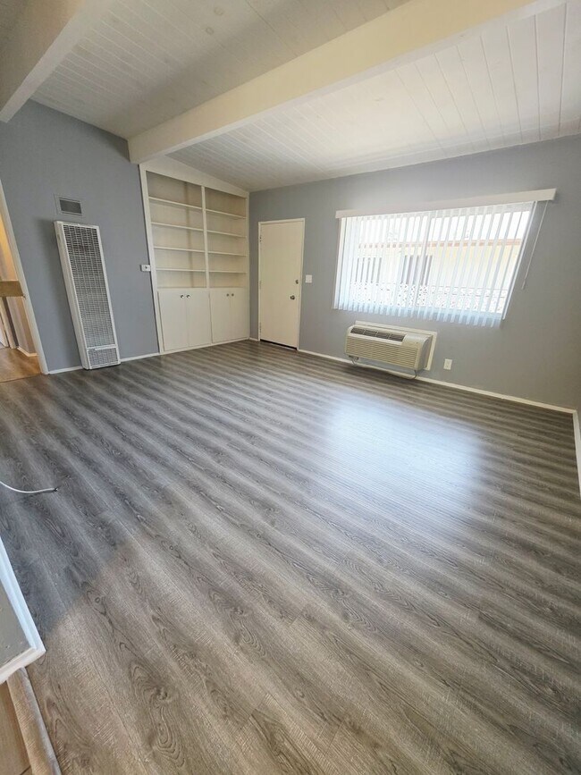 4133 La Crescenta Ave Unit 13, La Crescenta-Montrose, CA 91214