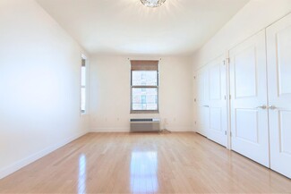 10 Regent St, Jersey City, NJ 07302