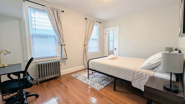 352 Jackson St unit 1, Orange, NJ 07050 - photo 6