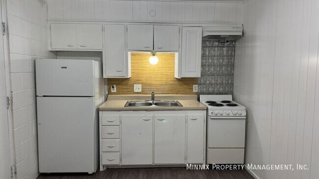 2212 2nd St unit 10, Lubbock, TX 79415 - photo 6