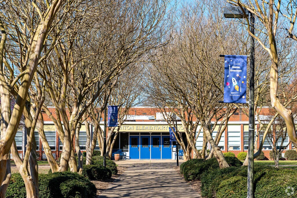 Alanton Elementary School located in  Virginia Beach