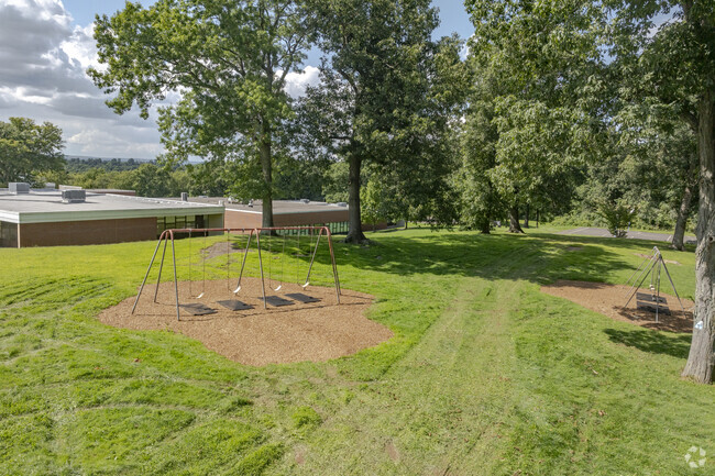 Rock Hill Elementary School is located at 911 Durham Road in Wallingford, CT.
