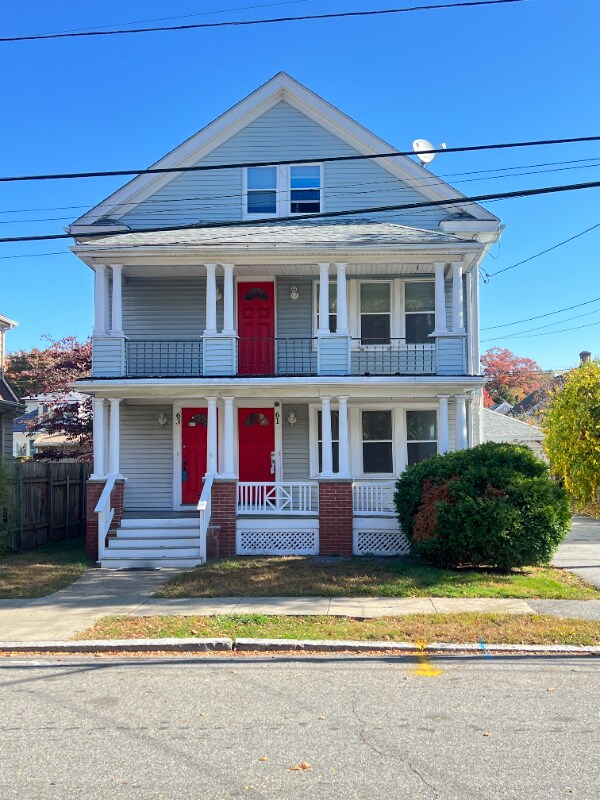 63 Jastram St Unit 2, Providence, RI 02908