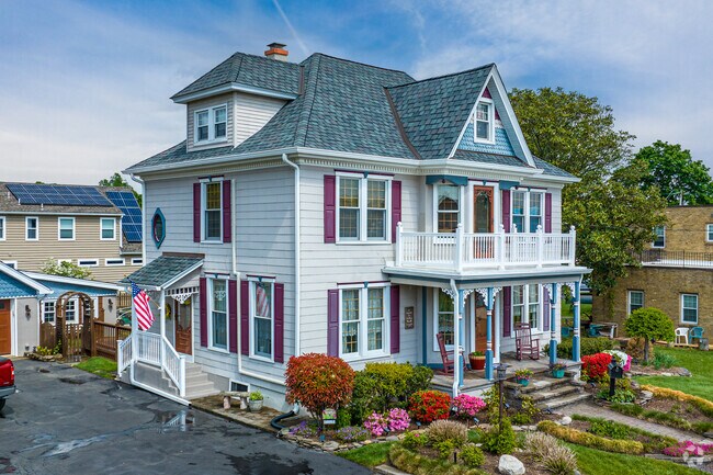 Colorful Victorian homes are found in Greenwich Township.