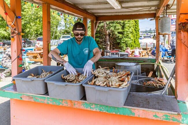South Beach dining centers on Dungeness crab and Pacific Northwest salmon.
