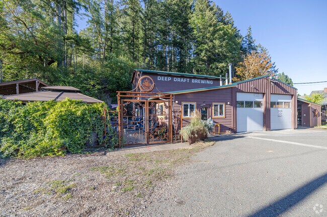 Deep Draft Brewing has something for everyone in Gorst WA.